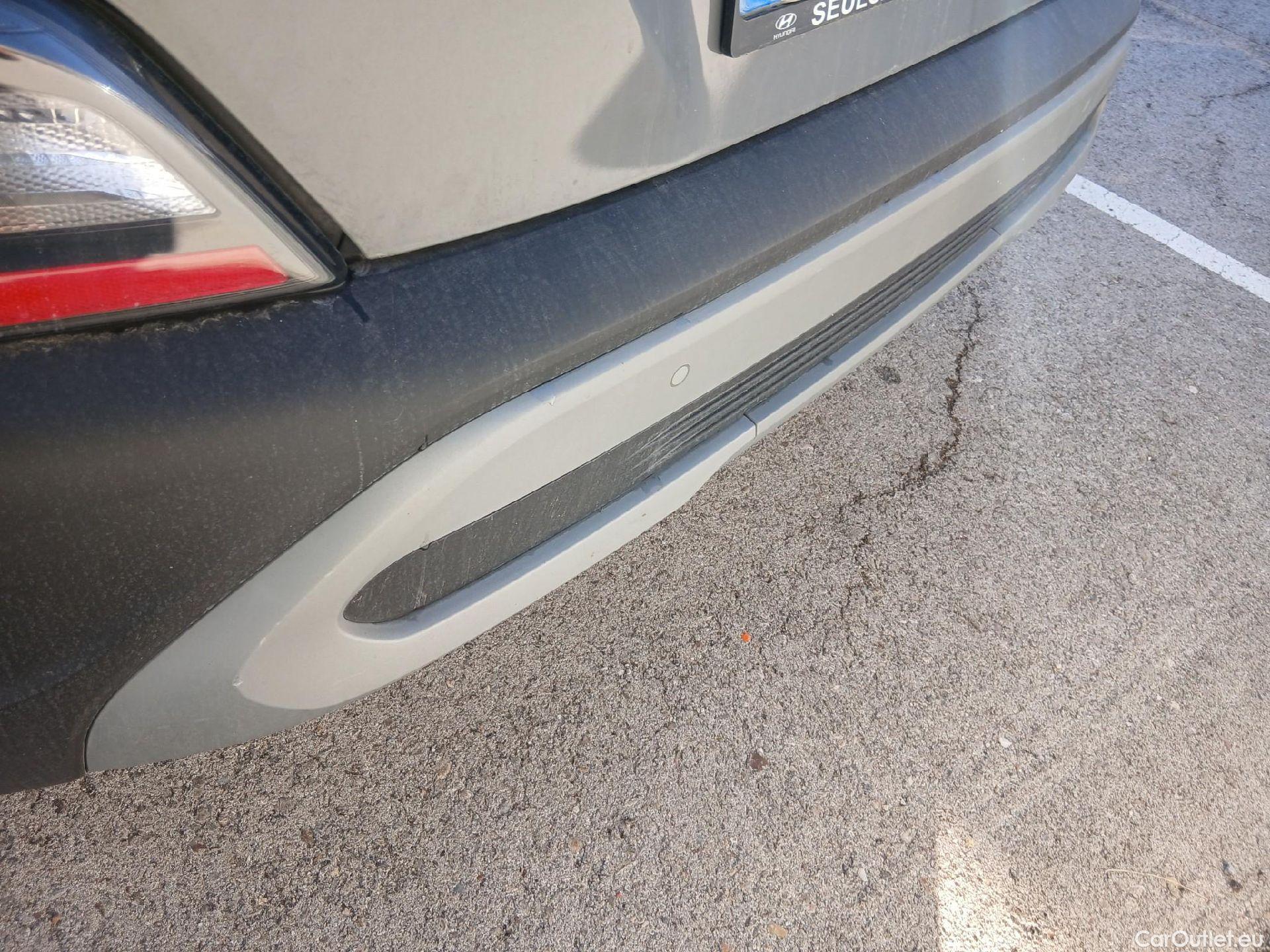  Hyundai  Konna HYUNDAI Kona / 2020 / 5P / todoterreno 1.6 GDI HEV Maxx DCT #28