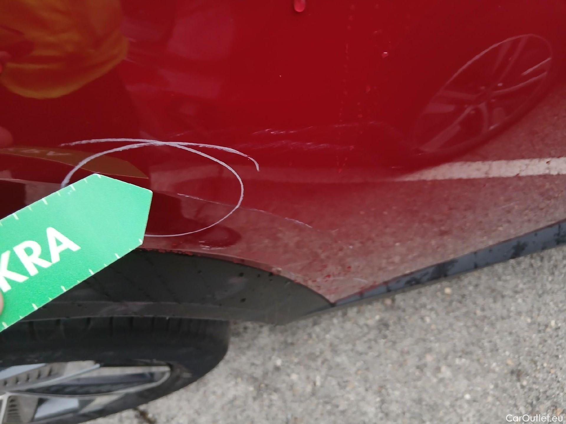  Hyundai  Tucson HYUNDAI  / 2020 / 5P / todoterreno 1.6 TGDI 169kW HEV Tecno Auto 2C #52