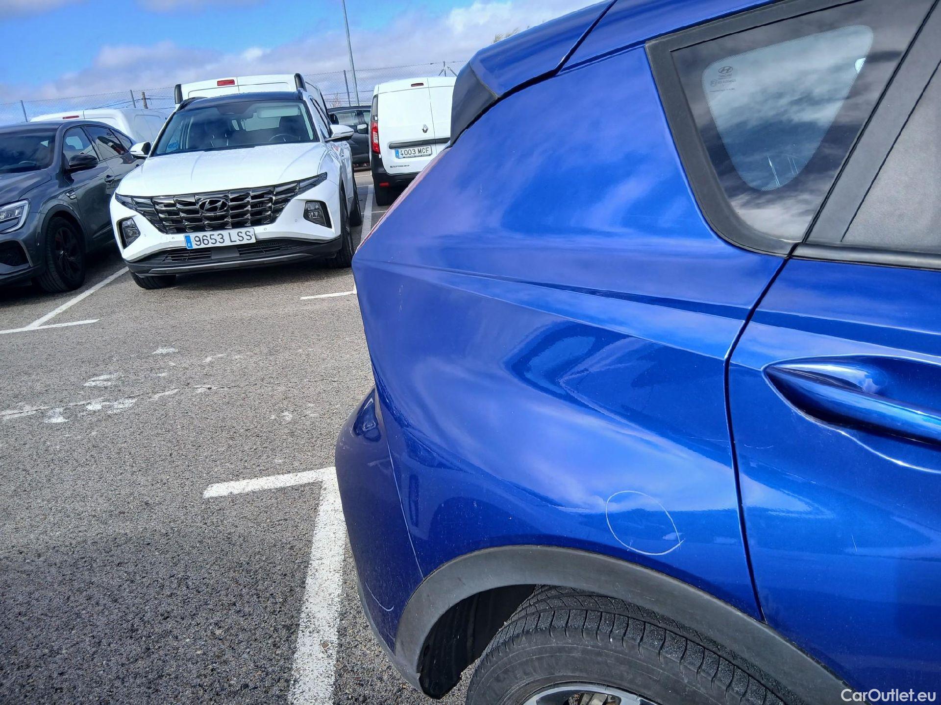  Hyundai  Bayon HYUNDAI  / 2021 / 5P / todoterreno 1.2 MPI Maxx #43