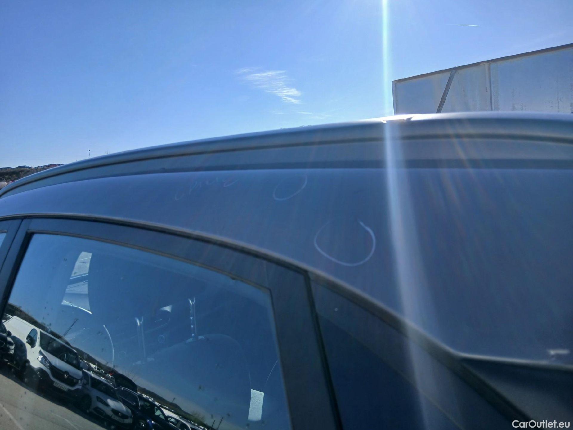  Hyundai  Konna HYUNDAI Kona / 2020 / 5P / todoterreno 1.6 GDI HEV Maxx DCT #25