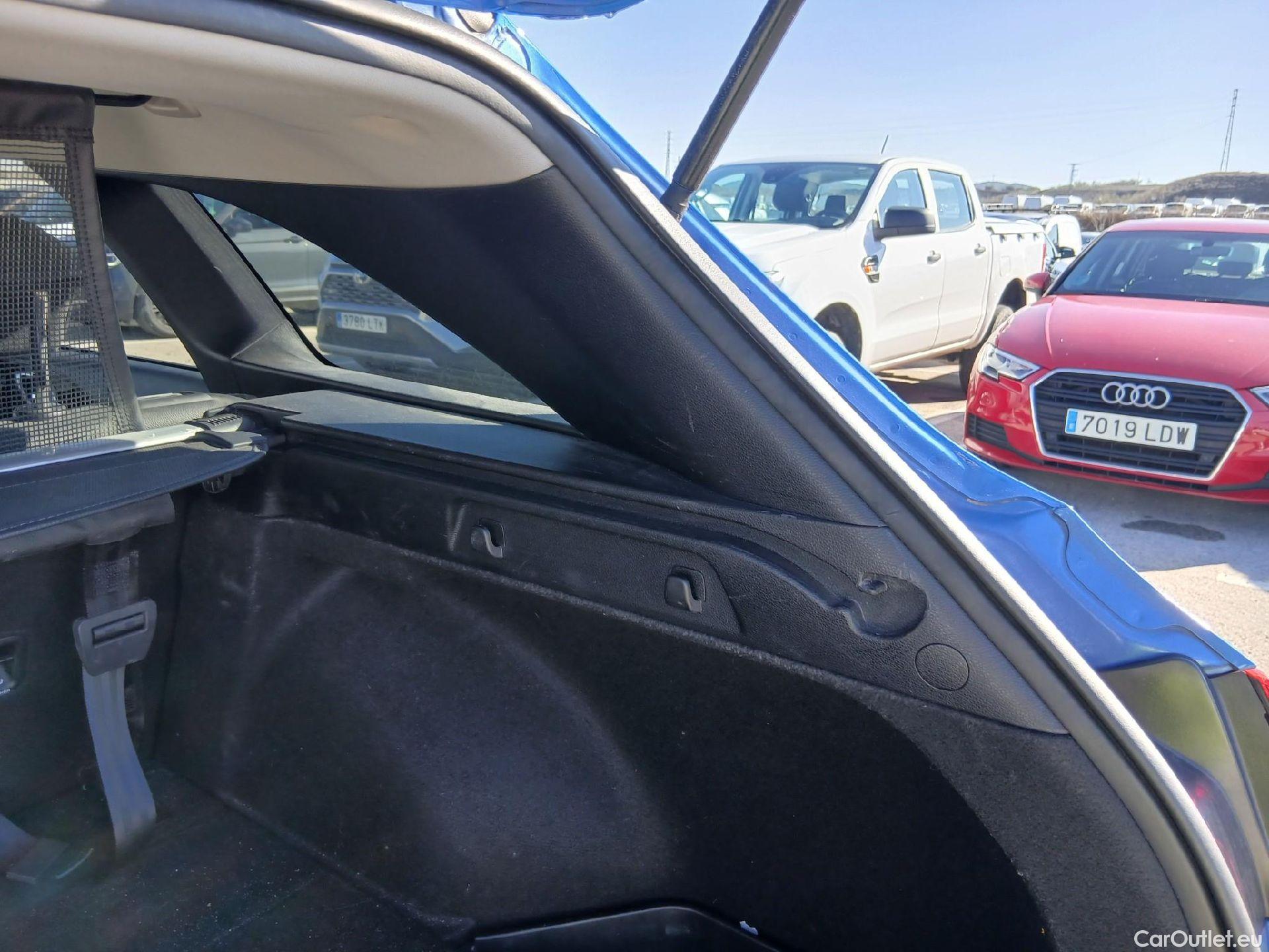  KIA  Cee'd KIA Ceed Tourer / 2021 / 5P / familiar Tourer 1.6 MHEV 100kW Tech DCT #22