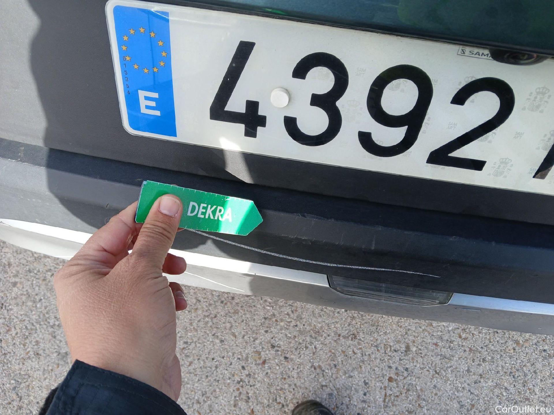  KIA  Sportage KIA  / 2022 / 5P / todoterreno 1.6 T-GDi HEV 171kW (230CV) Drive 4X2 #9