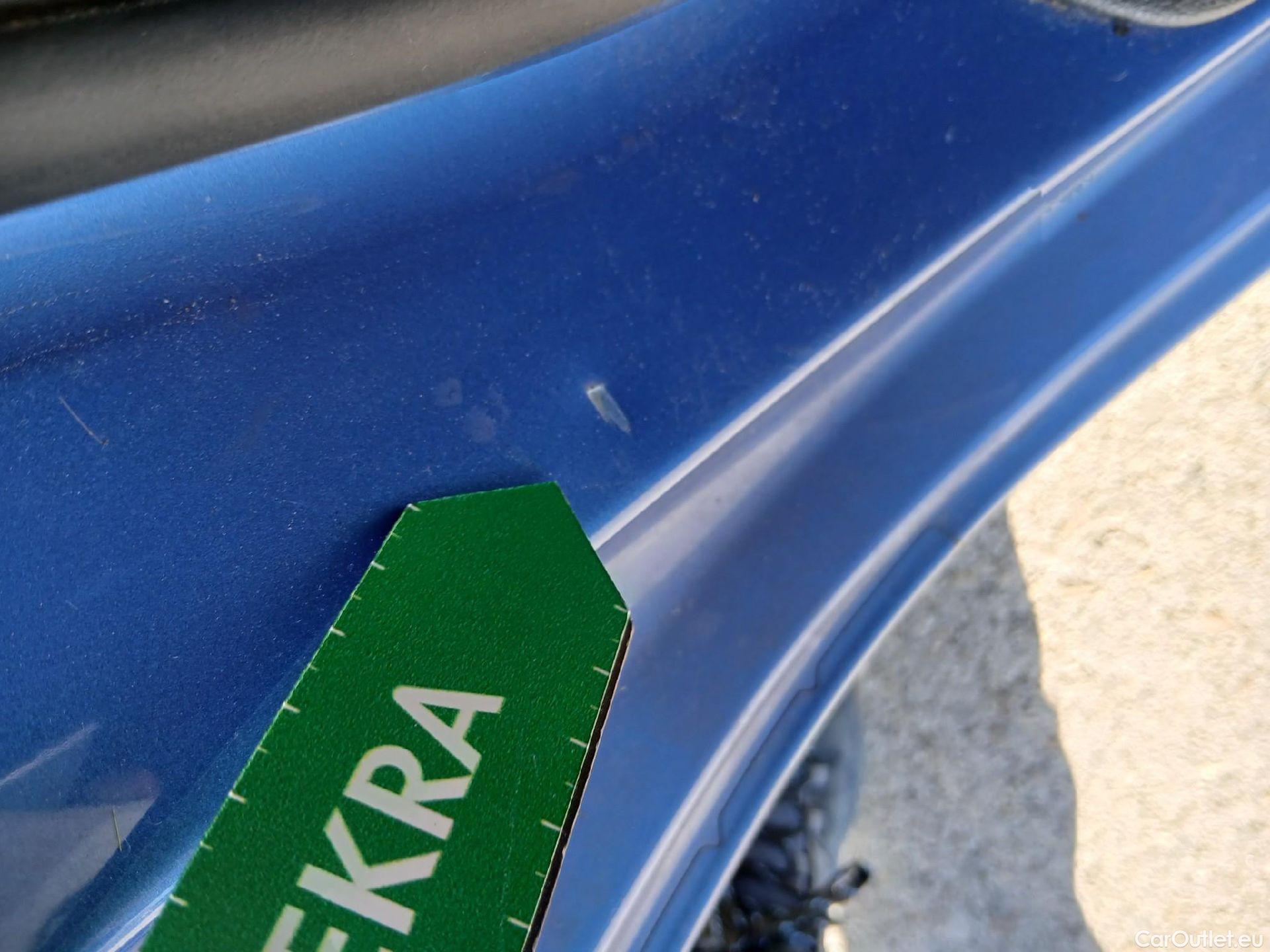  KIA  Cee'd KIA Ceed Tourer / 2021 / 5P / familiar Tourer 1.6 MHEV 100kW Tech DCT #34