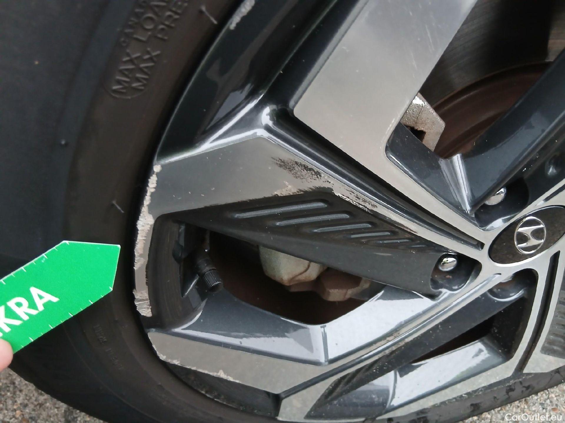  Hyundai  Tucson HYUNDAI  / 2020 / 5P / todoterreno 1.6 TGDI 169kW HEV Tecno Auto 2C #4