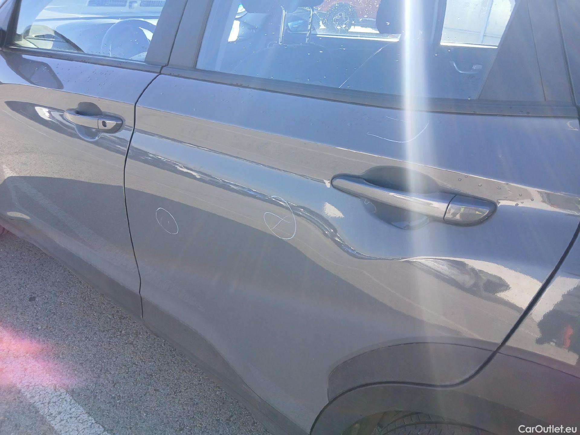  Hyundai  Konna HYUNDAI Kona / 2020 / 5P / todoterreno 1.6 GDI HEV Maxx DCT #24