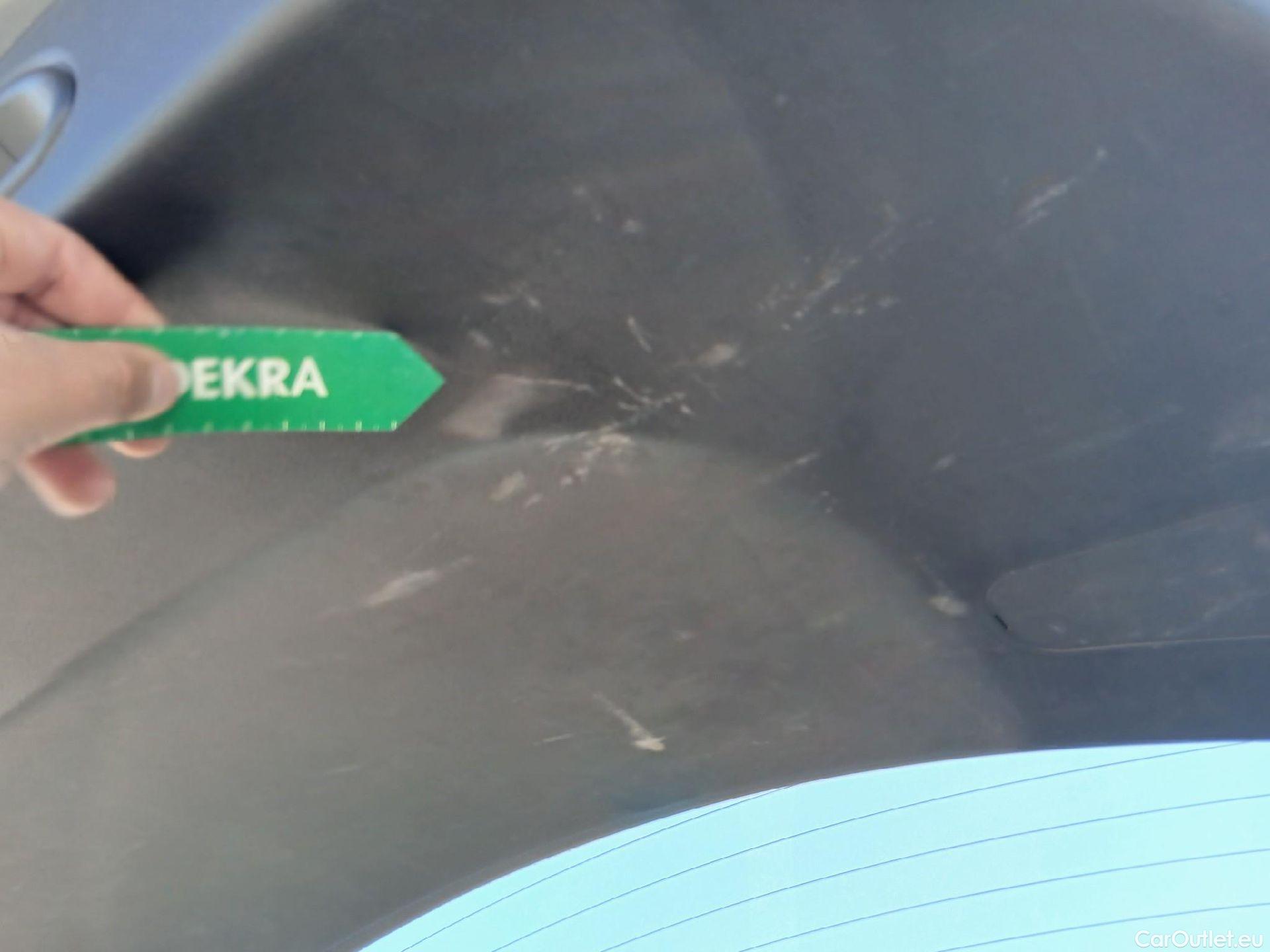  Hyundai  Konna HYUNDAI Kona / 2020 / 5P / todoterreno 1.6 GDI HEV Maxx DCT #6