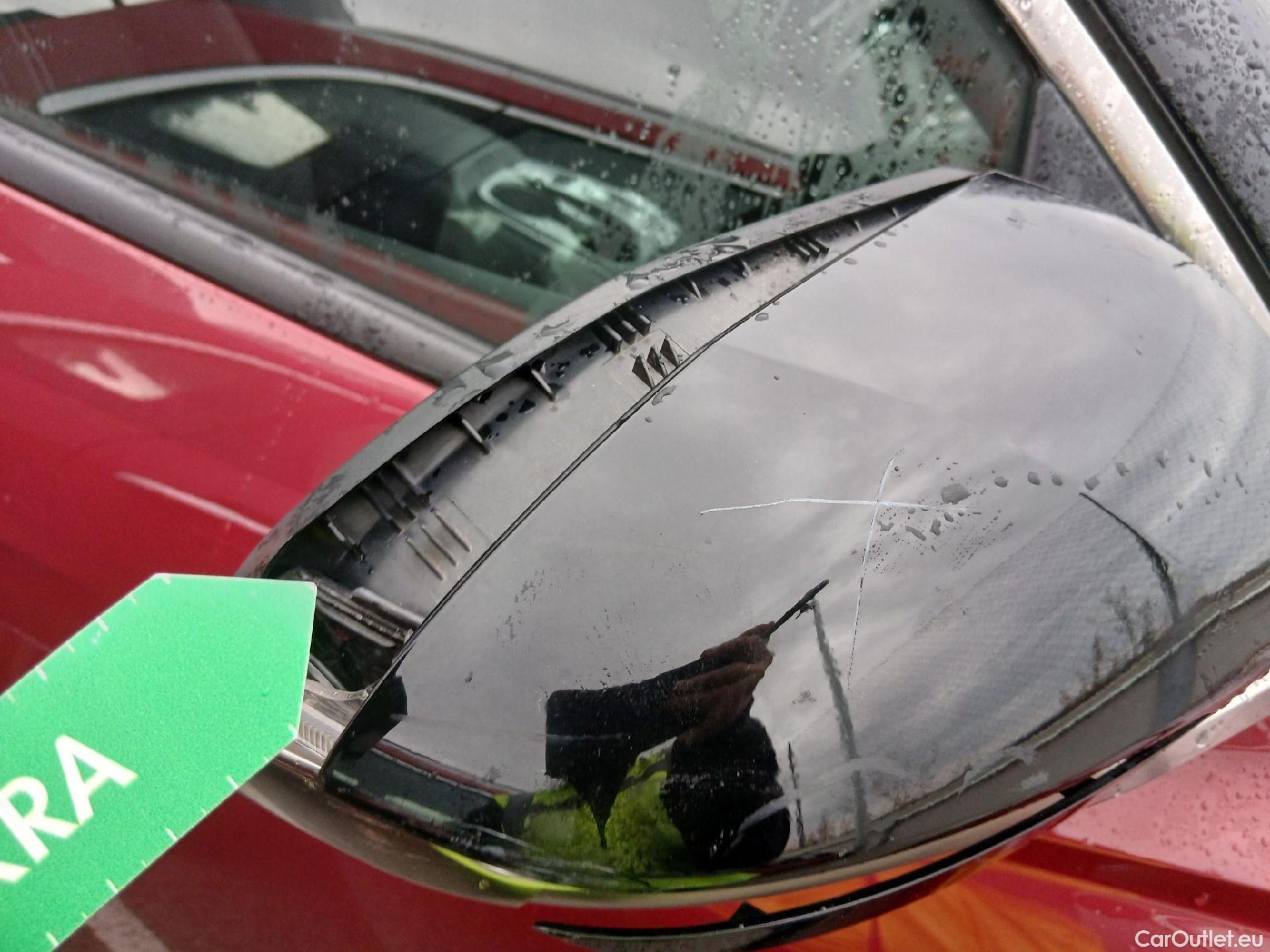  Hyundai  Tucson HYUNDAI  / 2020 / 5P / todoterreno 1.6 TGDI 169kW HEV Tecno Auto 2C #56