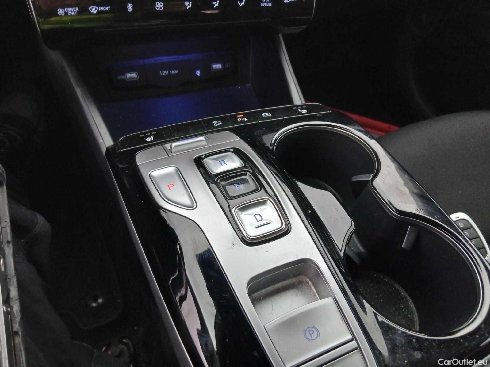  Hyundai  Tucson HYUNDAI  / 2020 / 5P / todoterreno 1.6 TGDI 169kW HEV Tecno Auto 2C #3