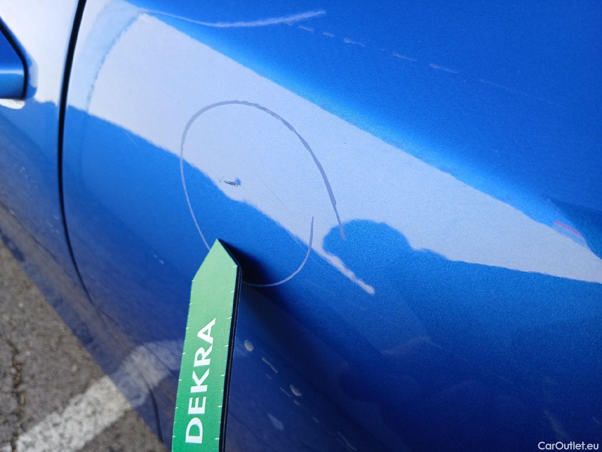  KIA  Cee'd KIA Ceed Tourer / 2021 / 5P / familiar Tourer 1.6 MHEV 100kW Tech DCT #12