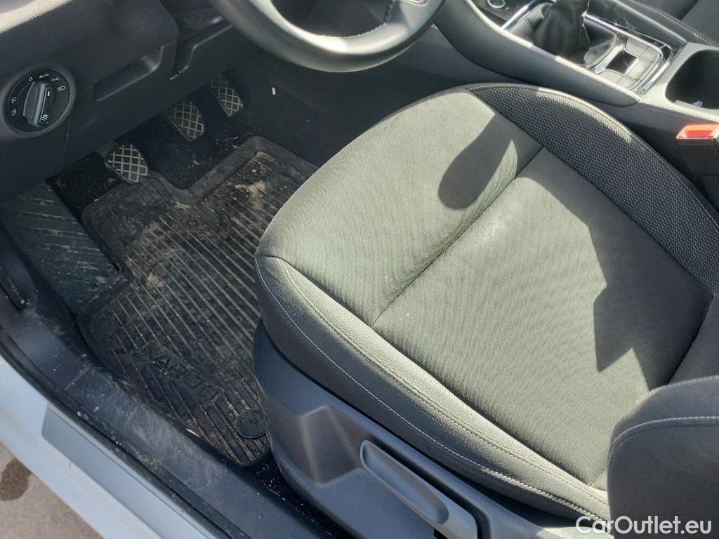  Skoda  Karoq  Ambition 2.0 TDI 115CV MT6 E6d #12