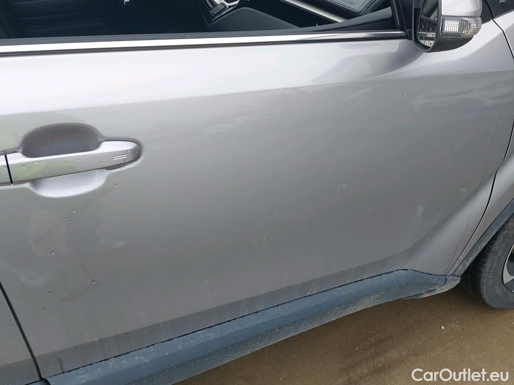  Toyota  C-HR TOYOTA  / 2016 / 5P / todoterreno 1.8 125H Advance (CX) #1