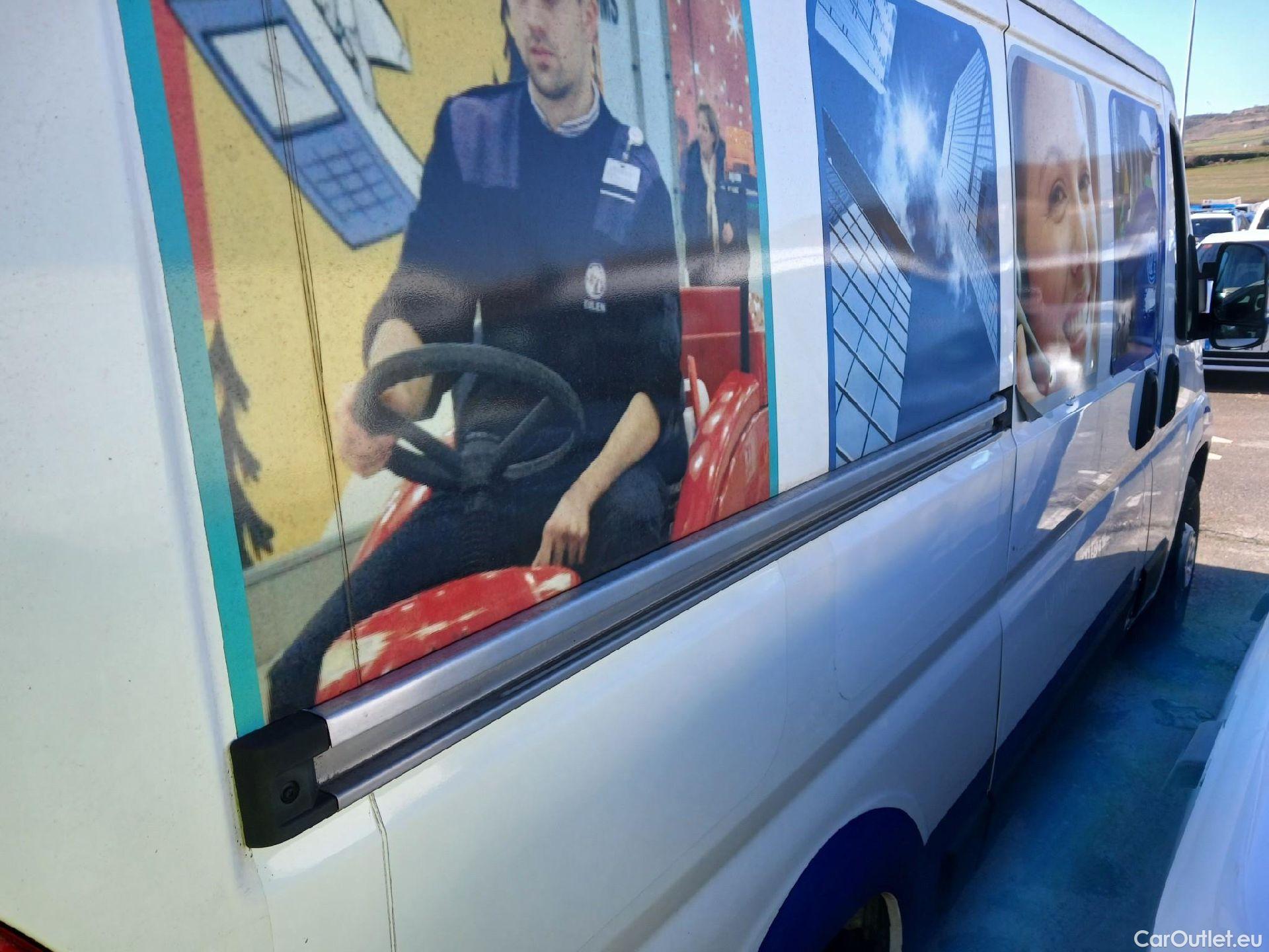  Citroen  Jumper CITROEN  / 2014 / 4P / furgón BlueHDi 103KW (140CV) Furgón 33L2H1 #11