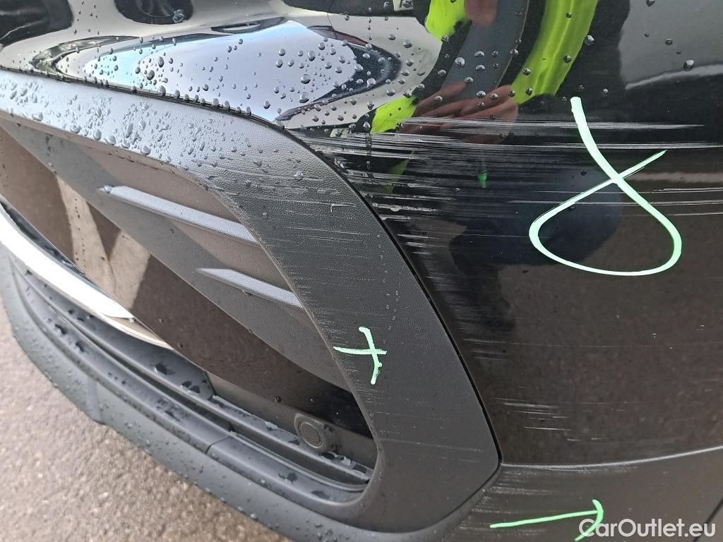  Volkswagen  Tiguan VOLKSWAGEN  / 2020 / 5P / todoterreno Life 2.0 TDI 110kW (150CV) DSG (AC2) #12