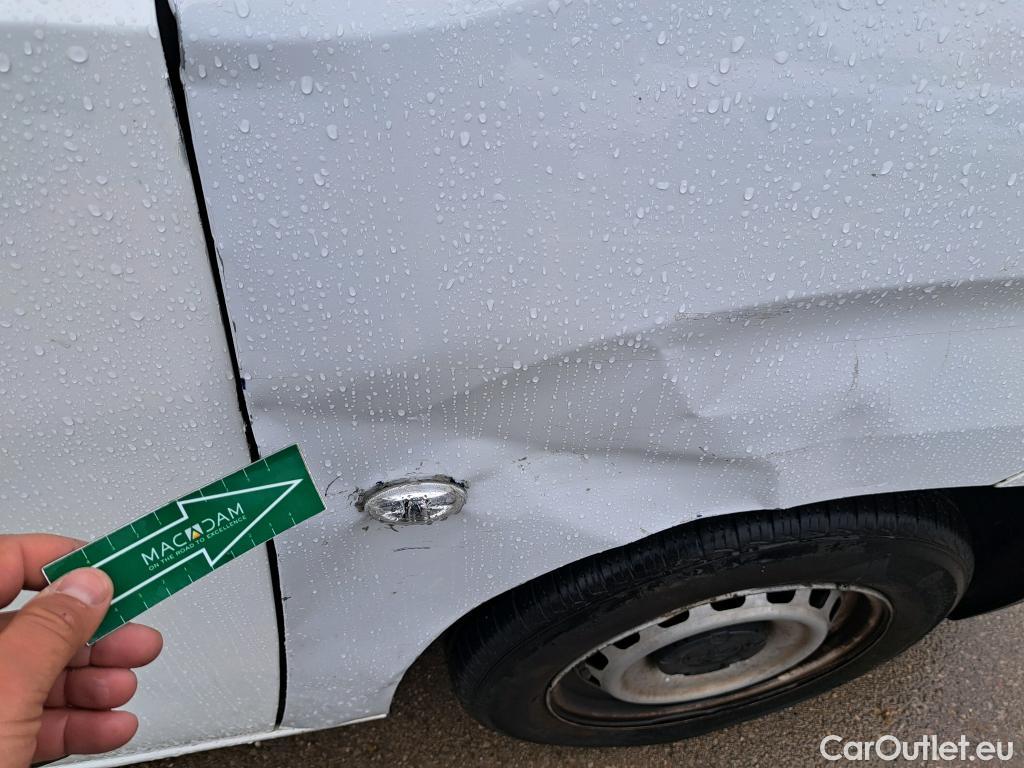  Peugeot  Partner PEUGEOT  / 2018 / 4P / furgón derivado de turismo Premium Standard 600kg BlueHDi 73kW #5