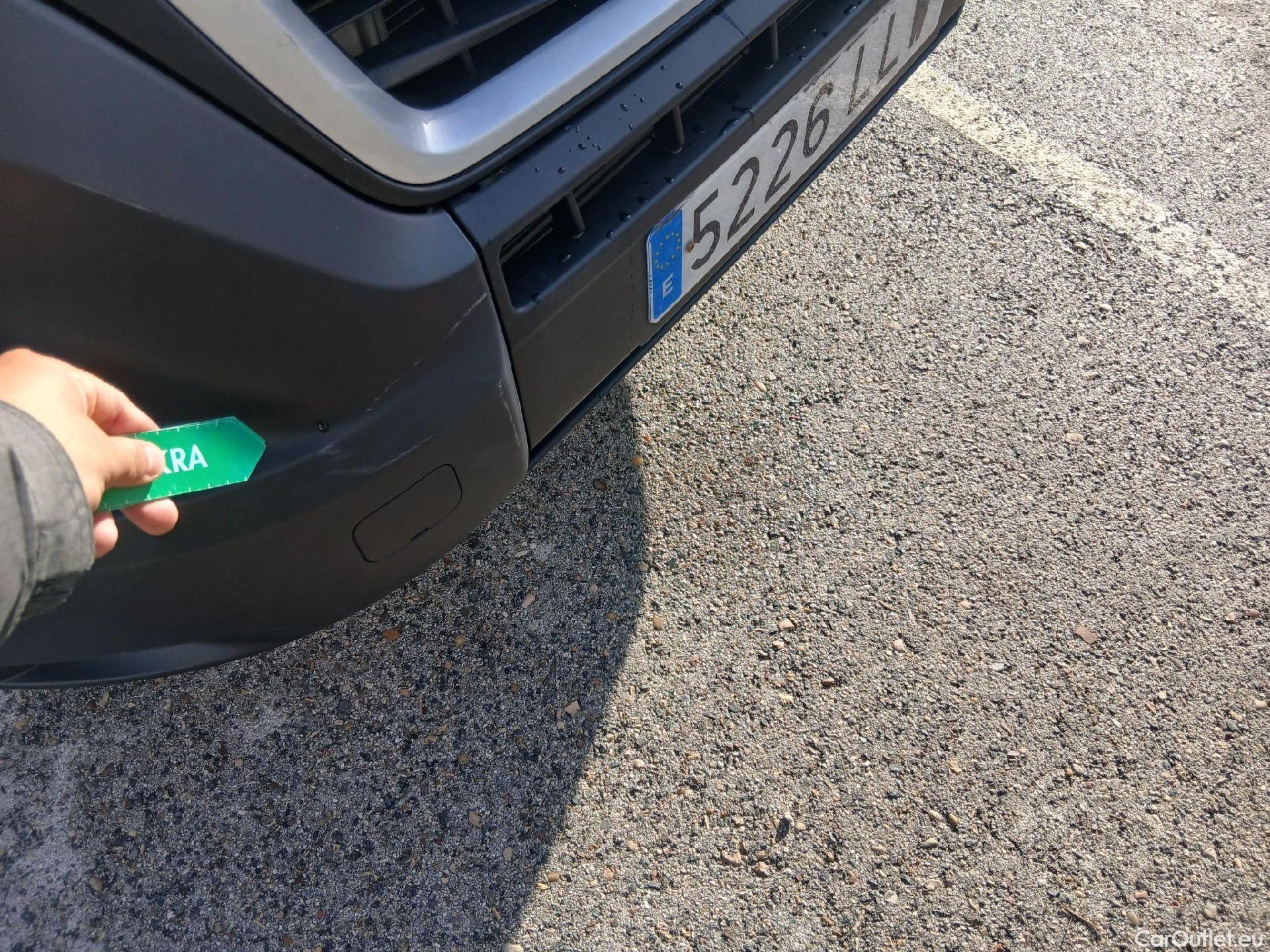  Peugeot  Boxer PEUGEOT  / 2014 / 4P / furgón 330 L1 H1 BHDI 103kW (140CV) S&S 6 V M (CX) #10