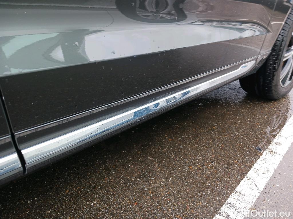  Volvo  XC60 VOLVO  / 2017 / 5P / todoterreno 2.0 T8 AWD Recharge Inscription Auto #30