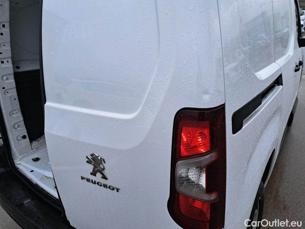  Peugeot  Partner PEUGEOT  / 2018 / 4P / furgón derivado de turismo Premium Standard 600kg BlueHDi 73kW #21