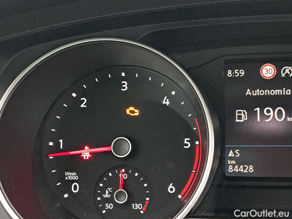  Volkswagen  Tiguan VOLKSWAGEN  / 2020 / 5P / todoterreno Life 2.0 TDI 110kW (150CV) DSG (AC2) #19