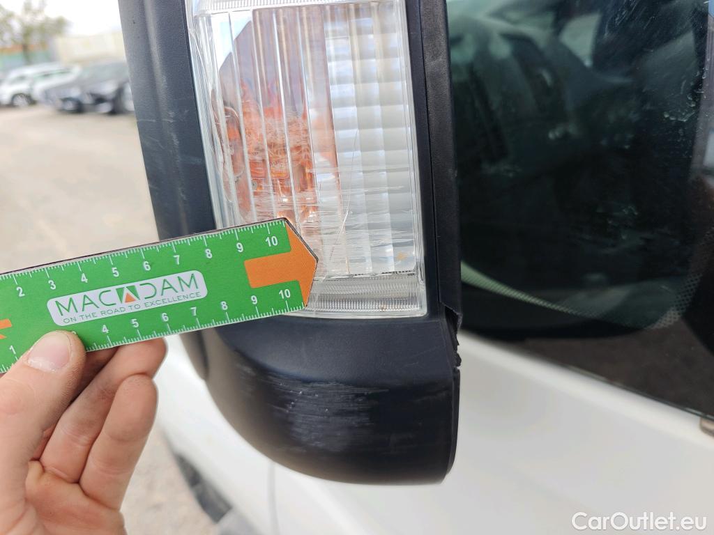  Citroen  Jumper CITROEN  / 2014 / 4P / furgón BlueHDi 88KW (120CV) Furgón 35L3H2 #50