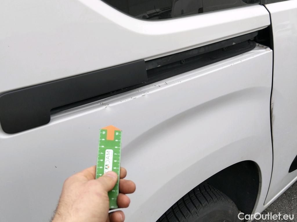  Citroen  Berlingo CITROEN  / 2018 / 4P / combi Talla M BlueHDi 100 S&S LIVE PACK BUSINE #18