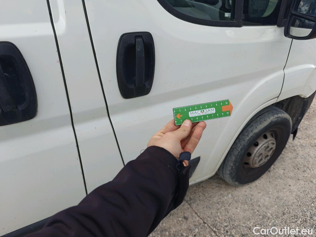  Citroen  Jumper CITROEN  / 2014 / 4P / furgón BlueHDi 88KW (120CV) Furgón 35L3H2 #64