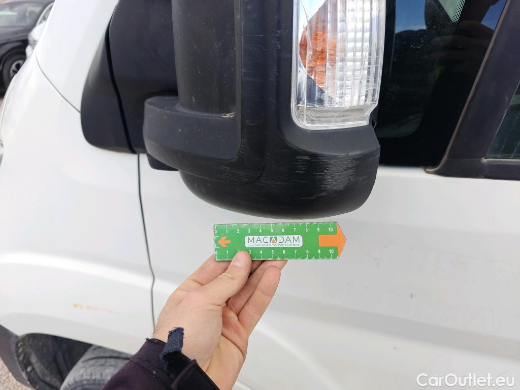  Citroen  Jumper CITROEN  / 2014 / 4P / furgón BlueHDi 88KW (120CV) Furgón 35L3H2 #47