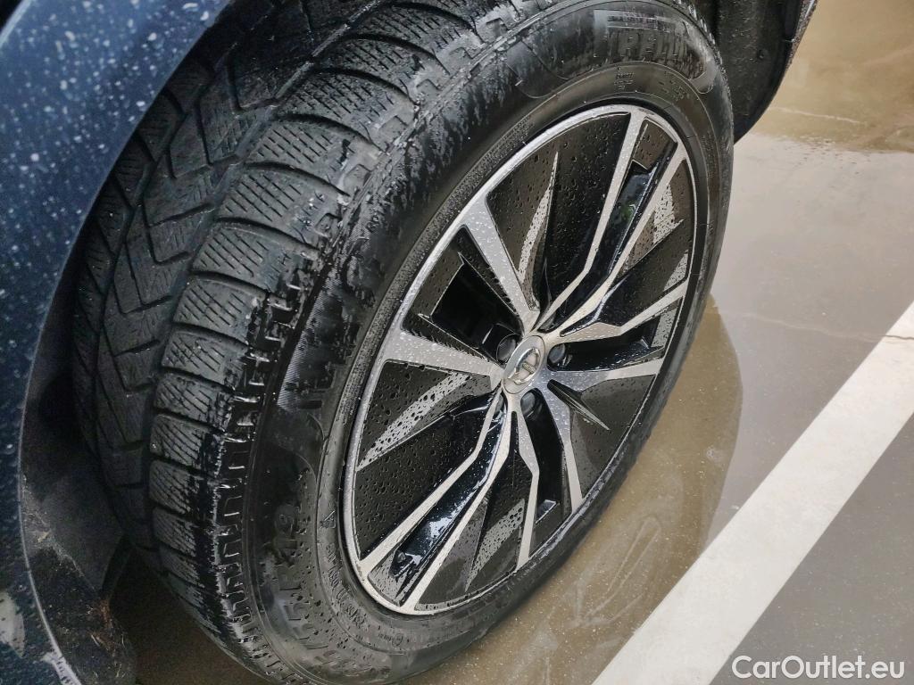  Volvo  XC90 VOLVO  / 2019 / 5P / todoterreno 2.0 T8 AWD Recharge Inscription Exp Auto #5