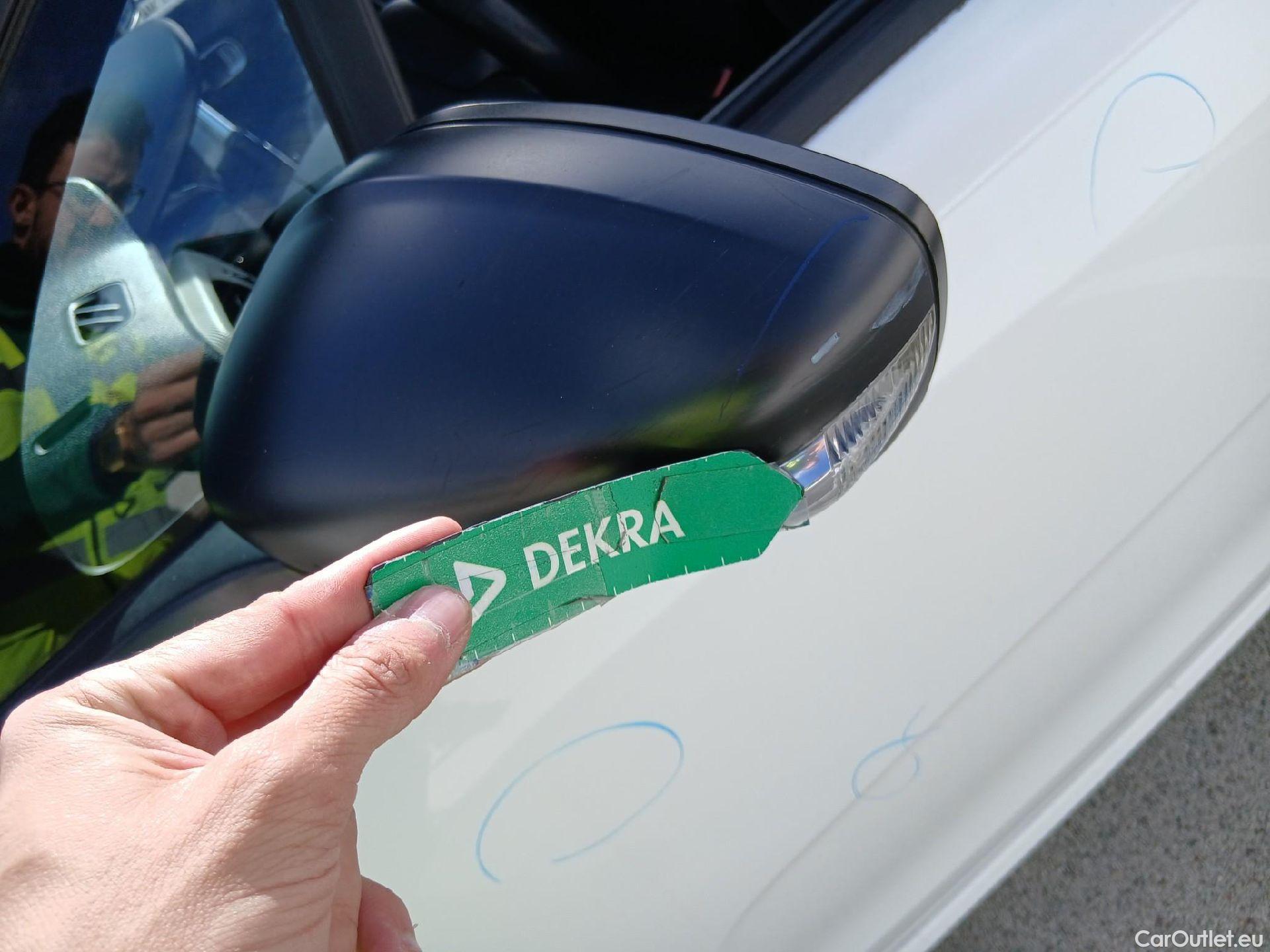  Citroen  C3 CITROEN  / 2016 / 5P / berlina comercial BlueHDi 73KW (100CV) S&S Comercial #18