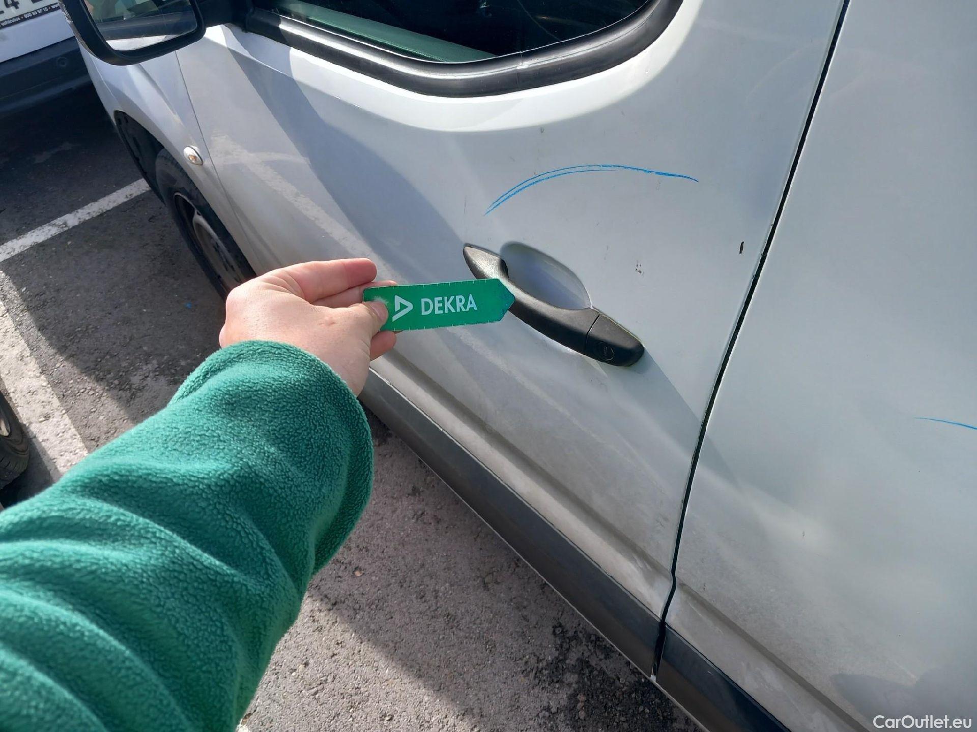  Citroen  Berlingo CITROEN  / 2018 / 3P / furgón derivado de turismo Talla M BlueHDi 100 CONTROL #17