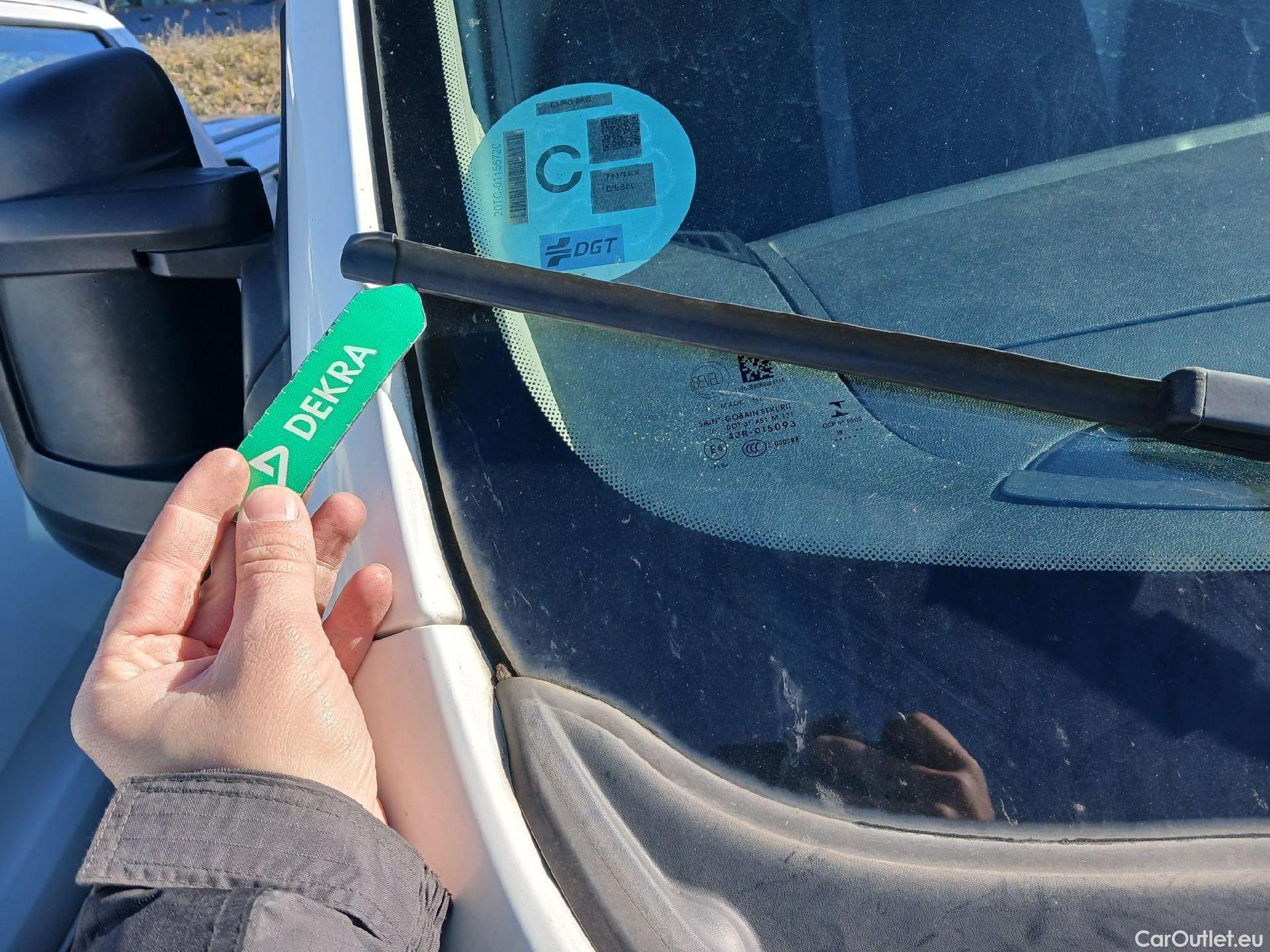  Citroen  Jumper CITROEN  / 2014 / 4P / furgón BlueHDi 103KW (140CV) Furgón 33L2H1 #48