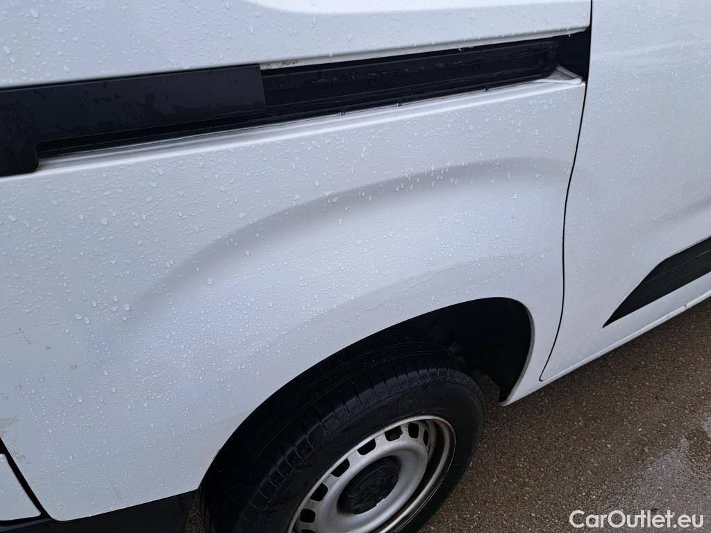  Peugeot  Partner PEUGEOT  / 2018 / 4P / furgón derivado de turismo Premium Standard 600kg BlueHDi 73kW #27