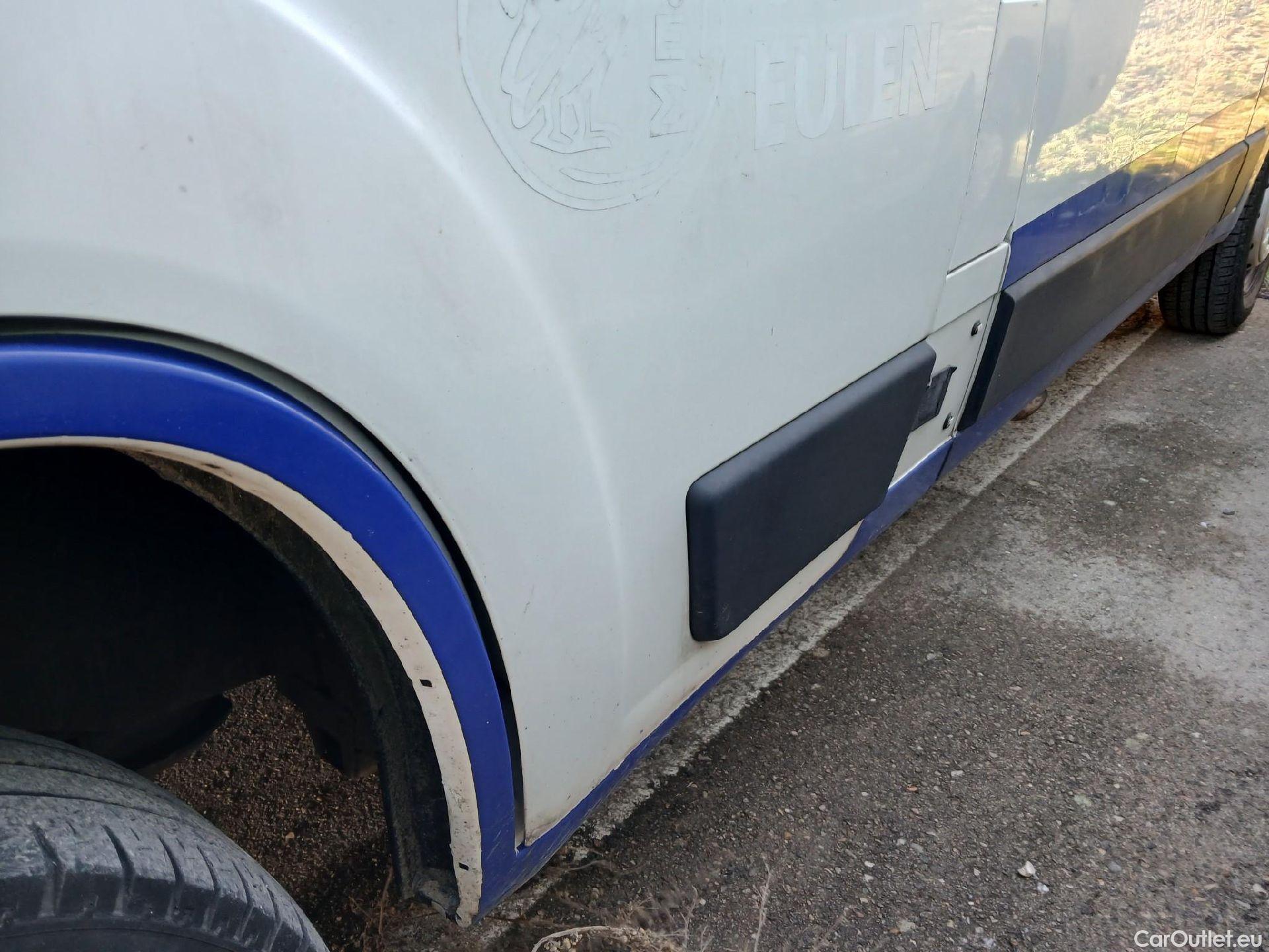  Citroen  Jumper CITROEN  / 2014 / 4P / furgón BlueHDi 103KW (140CV) Furgón 33L2H1 #3