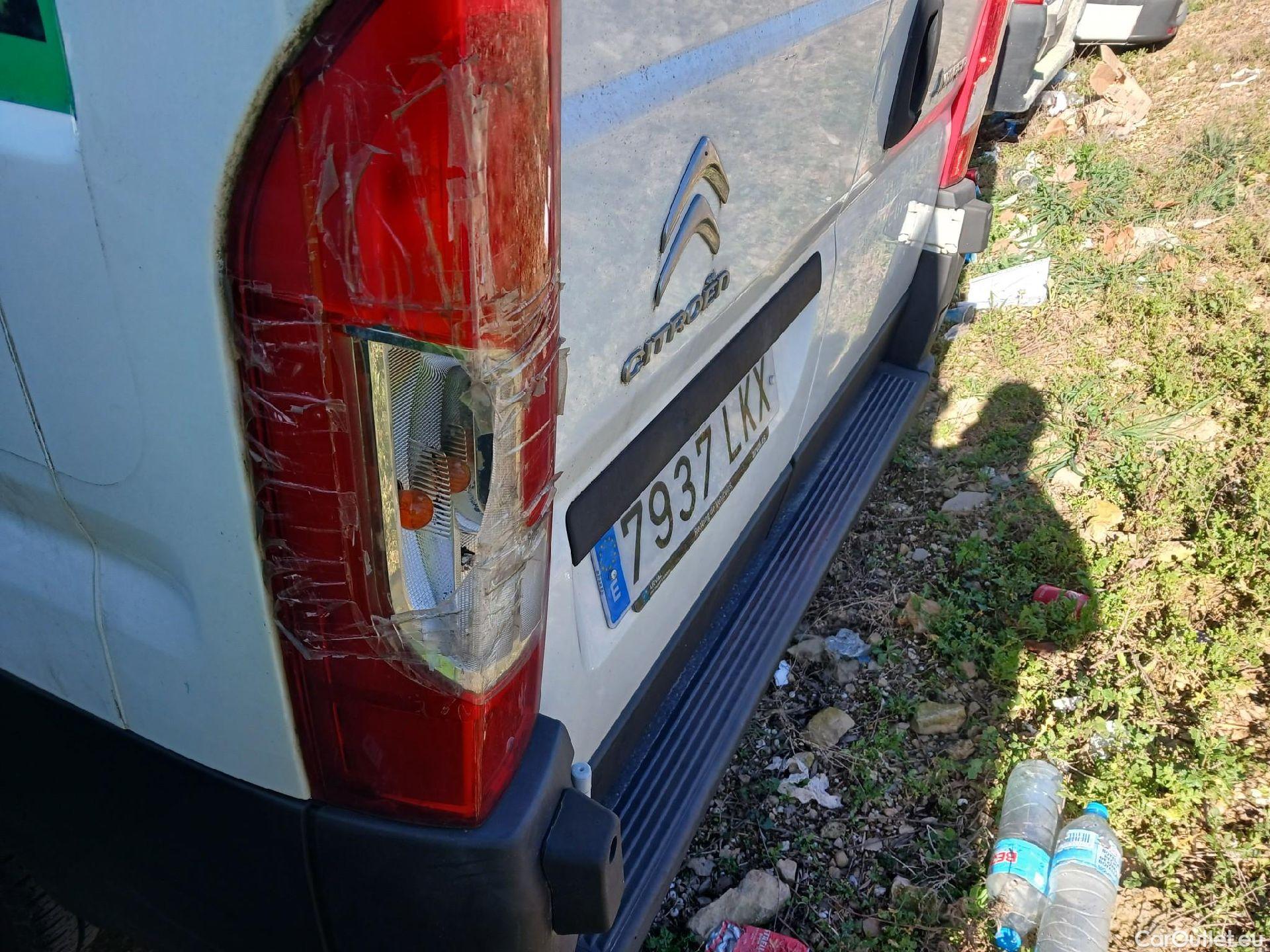  Citroen  Jumper CITROEN  / 2014 / 4P / furgón BlueHDi 103KW (140CV) Furgón 33L2H1 #19