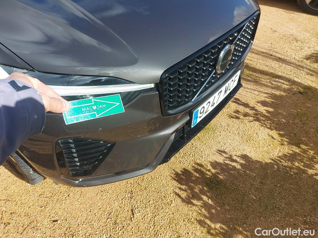  Volvo  XC60 VOLVO  / 2017 / 5P / todoterreno 2.0 B4 D AWD Ultimate Dark Auto #3