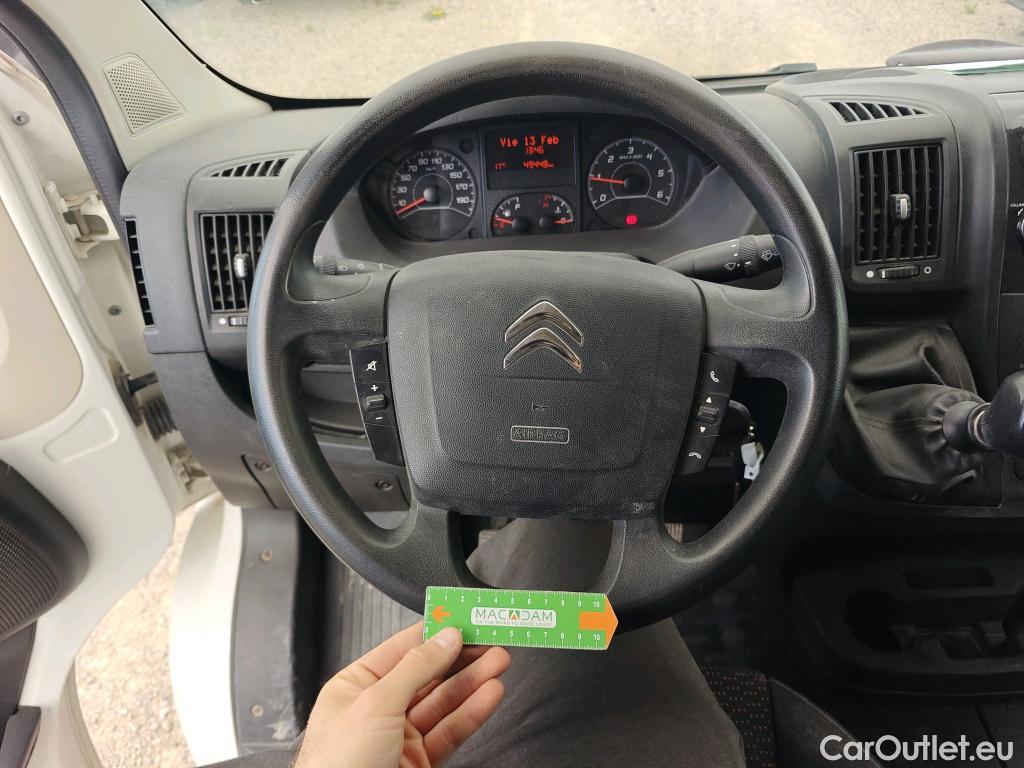  Citroen  Jumper CITROEN  / 2014 / 4P / furgón BlueHDi 88KW (120CV) Furgón 35L3H2 #103