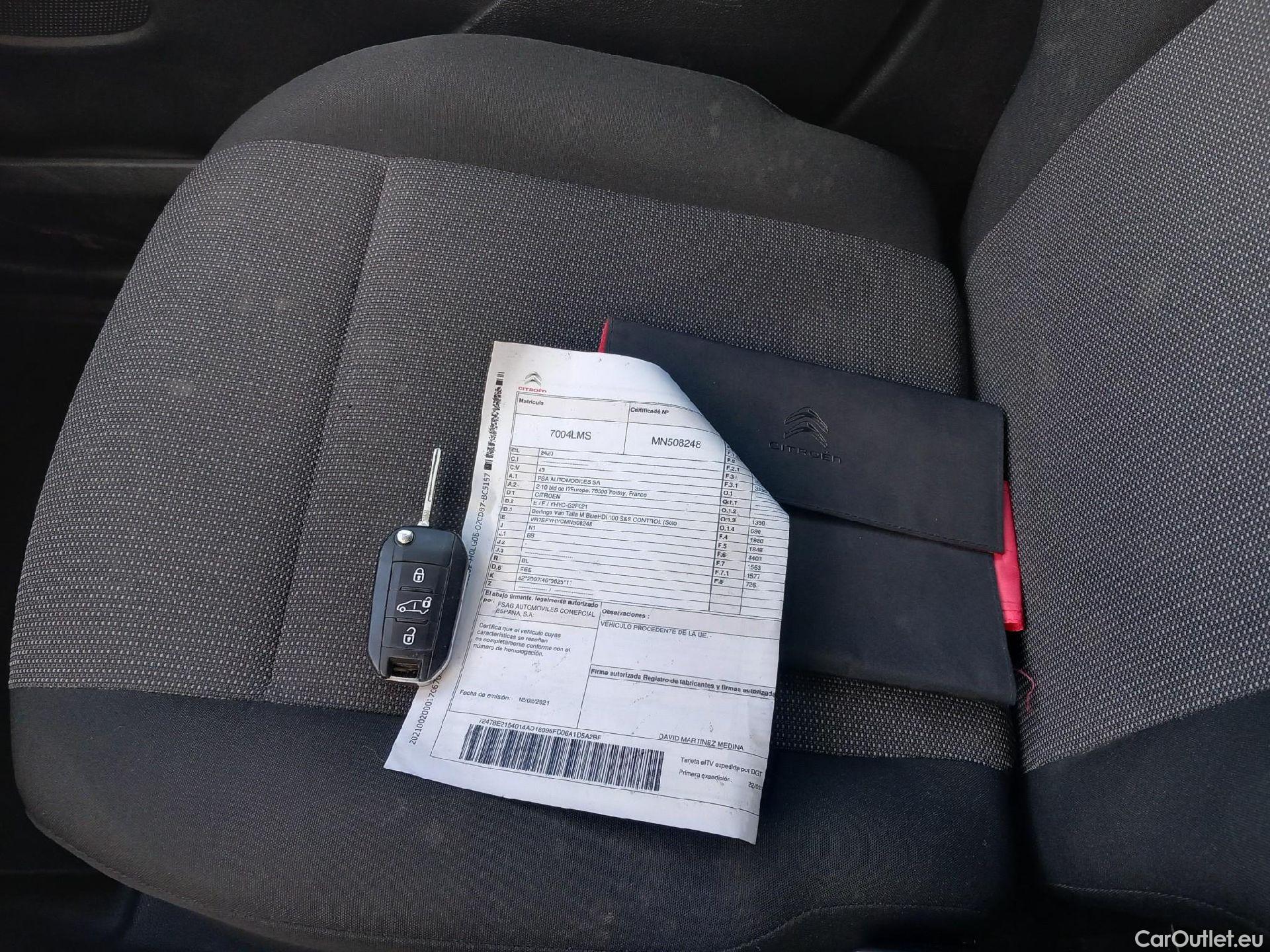  Citroen  Berlingo CITROEN  / 2018 / 3P / furgón derivado de turismo Talla M BlueHDi 100 CONTROL #4