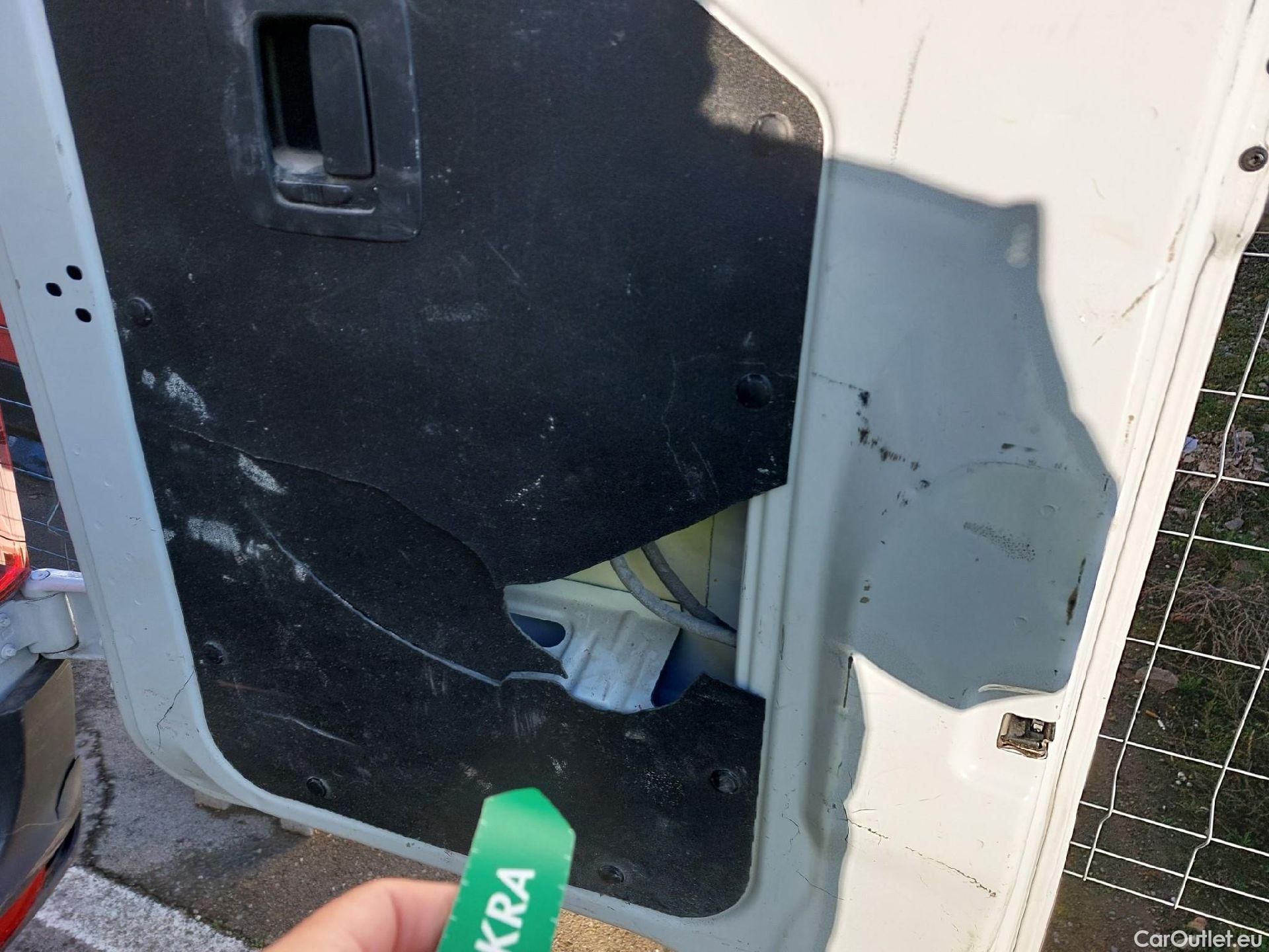  Mercedes  Sprinter  III Furgon RWD/AWD 311/315/317/319 CDI RWD L2 (907.633) 2.0 115CV MT6 E6d  #3