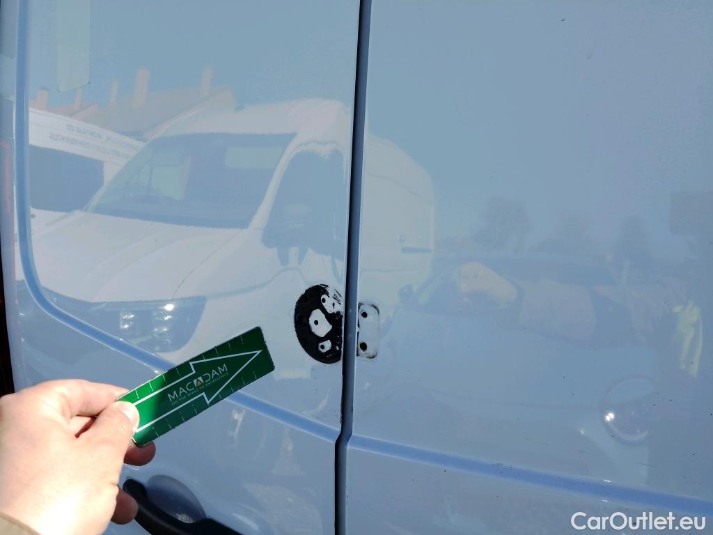  Nissan  Primastar NISSAN  / 2021 / 4P / furgón 2.0dCi 81kW (110CV) L2H1 1,2T Go #14