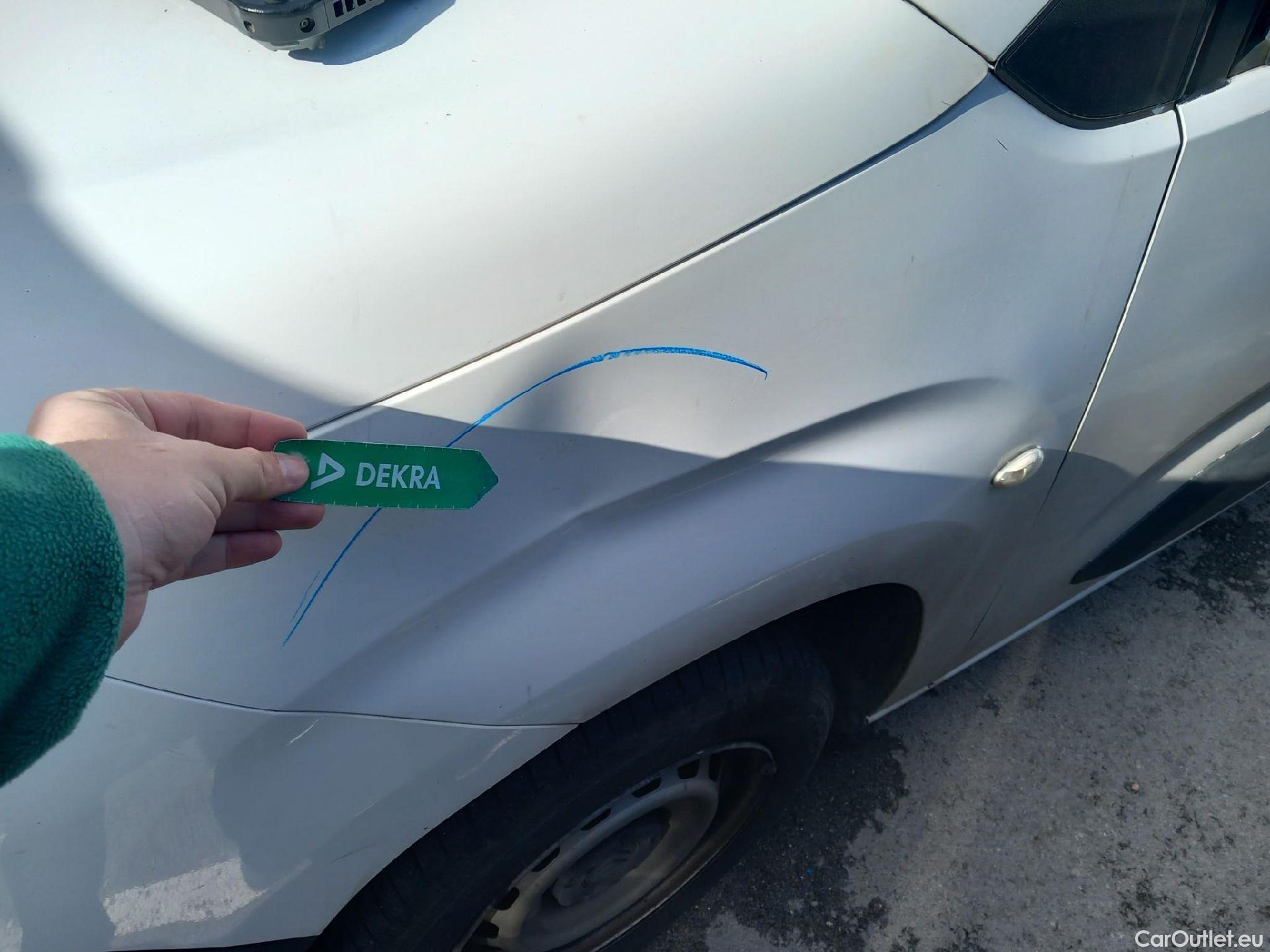  Citroen  Berlingo CITROEN  / 2018 / 3P / furgón derivado de turismo Talla M BlueHDi 100 CONTROL #13