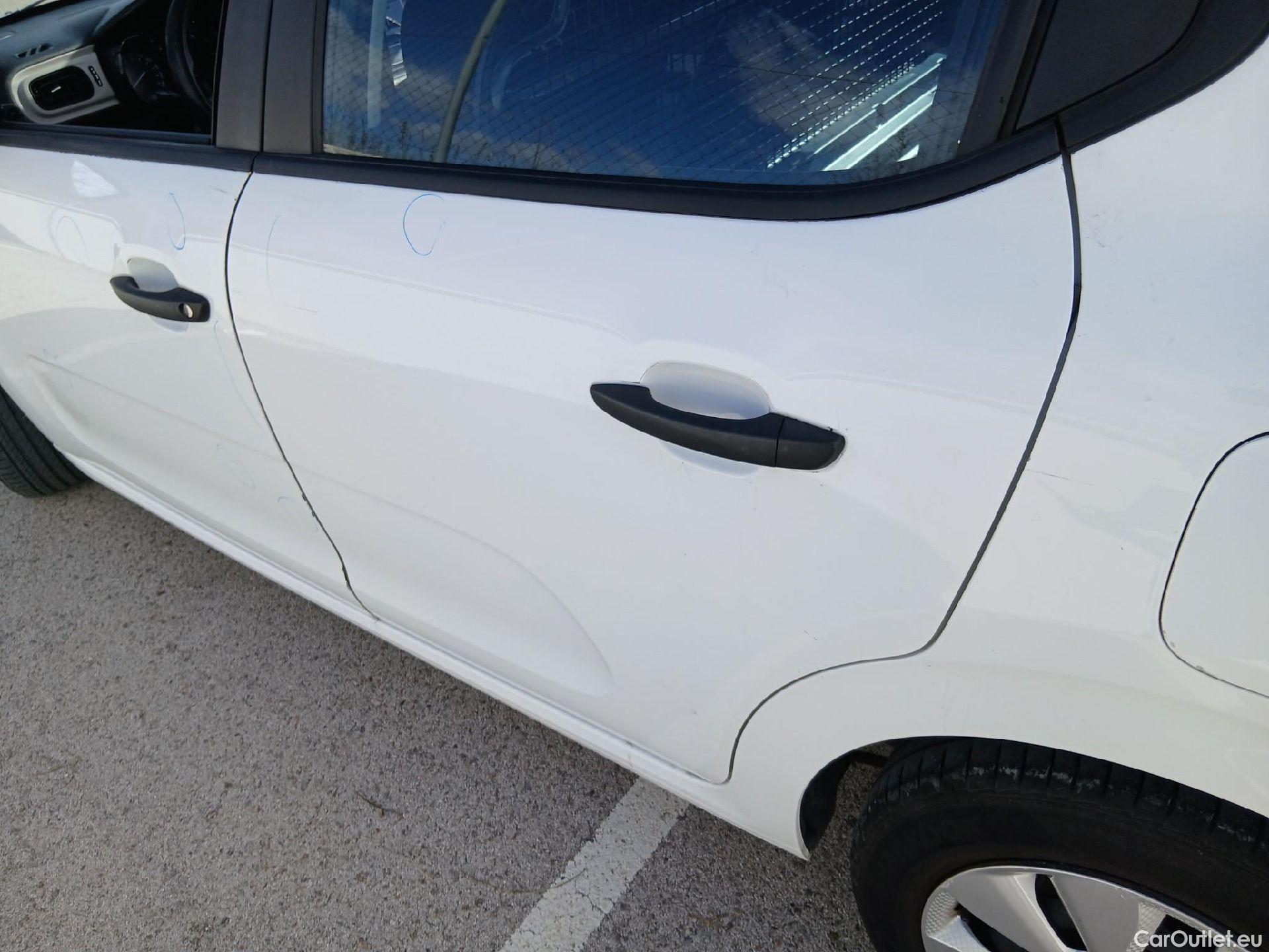  Citroen  C3 CITROEN  / 2016 / 5P / berlina comercial BlueHDi 73KW (100CV) S&S Comercial #23