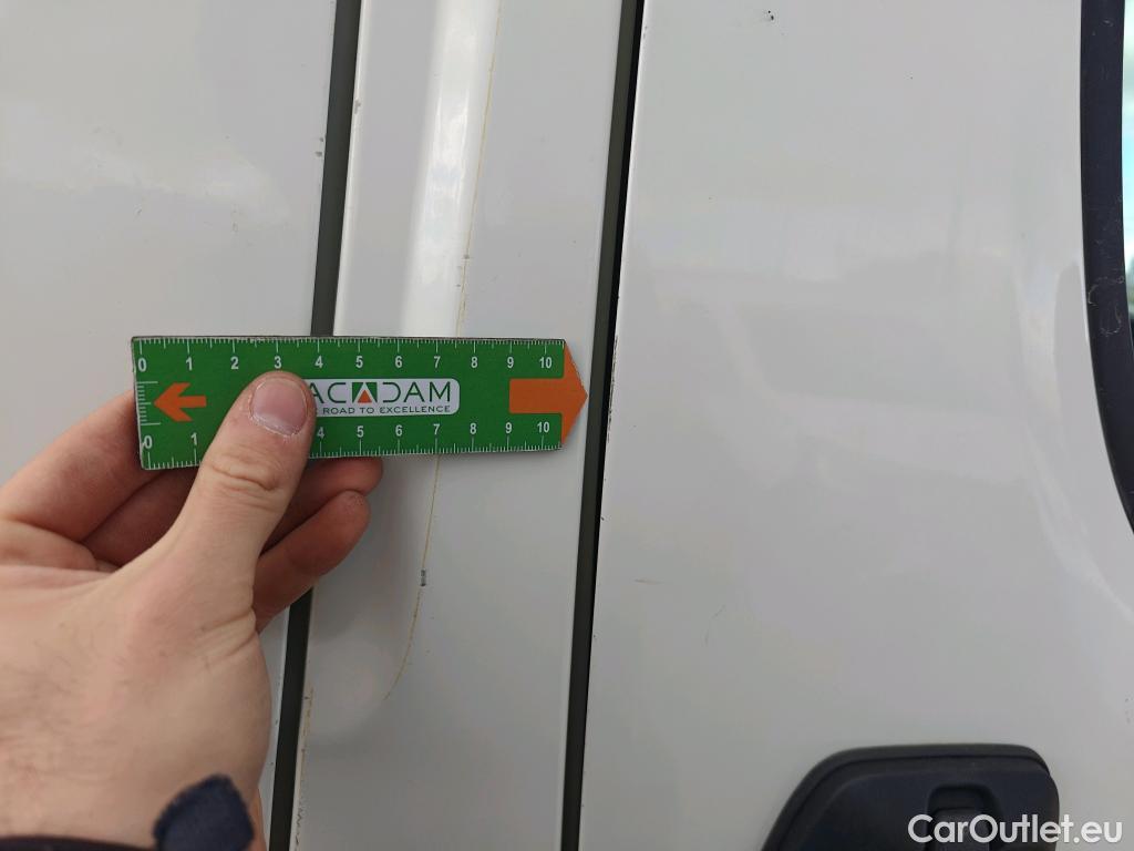  Citroen  Jumper CITROEN  / 2014 / 4P / furgón BlueHDi 88KW (120CV) Furgón 35L3H2 #66