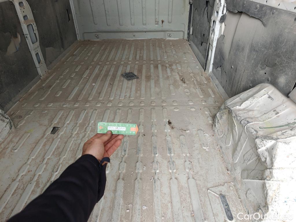  Citroen  Jumper CITROEN  / 2014 / 4P / furgón BlueHDi 88KW (120CV) Furgón 35L3H2 #41