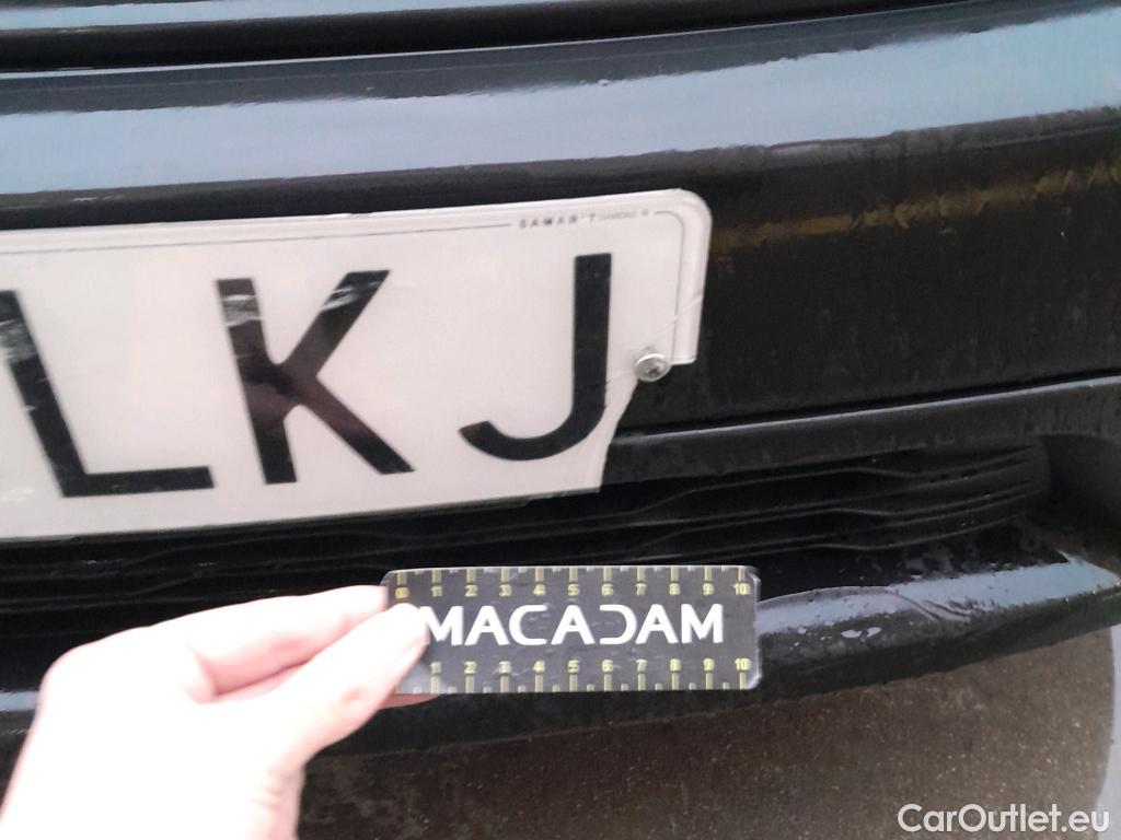  Fiat  Fiorino FIAT  / 2016 / 3P / furgón derivado de turismo Cargo Base 1.4 Natural Power 51kW (70CV)  #15