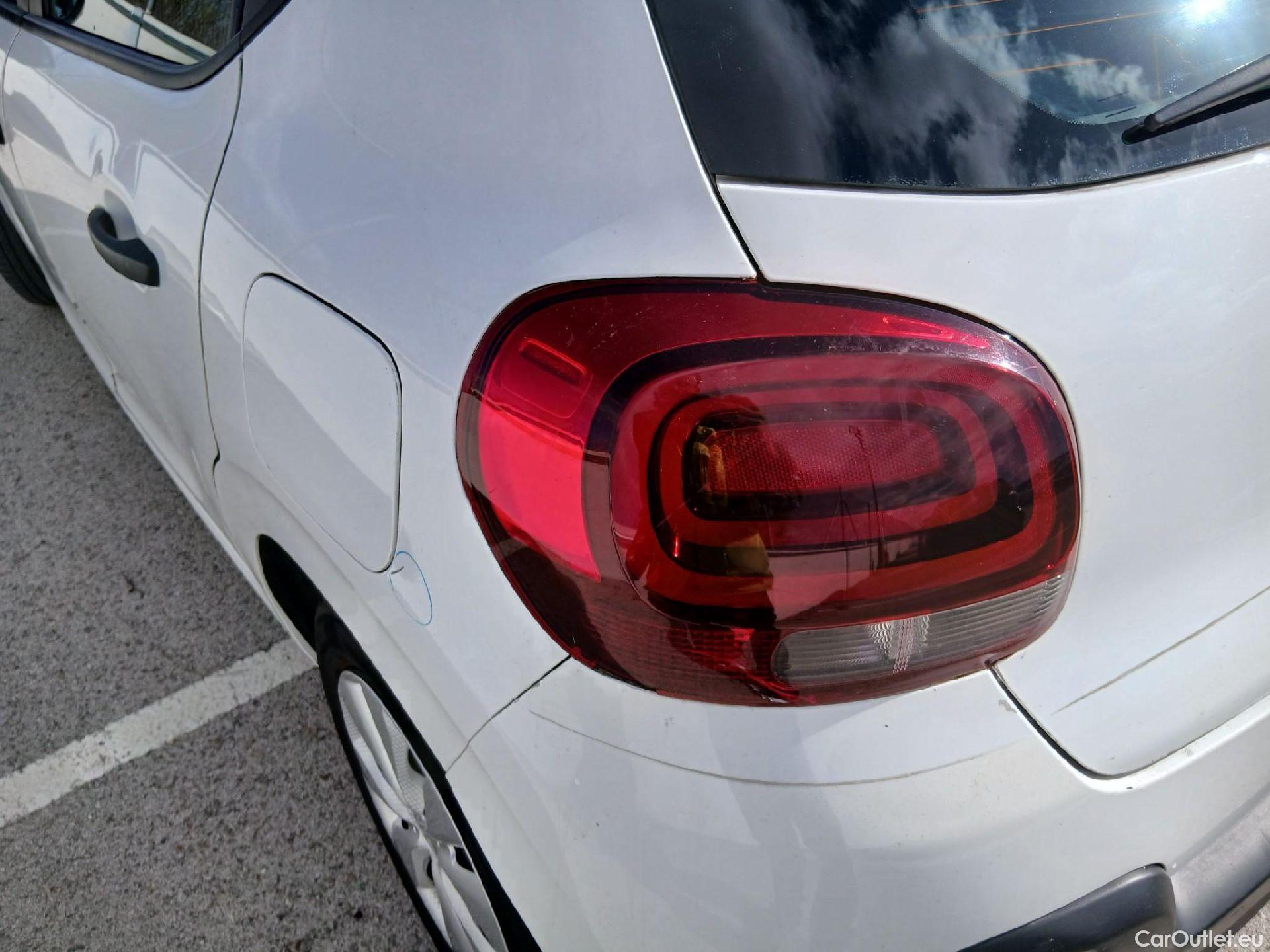  Citroen  C3 CITROEN  / 2016 / 5P / berlina comercial BlueHDi 73KW (100CV) S&S Comercial #27