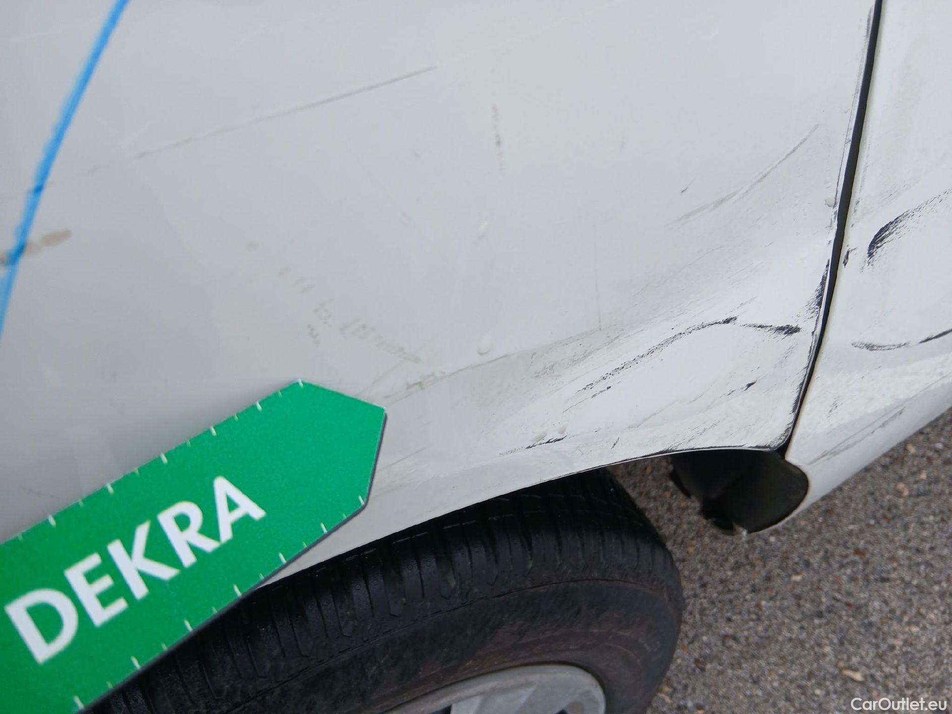  Opel  Combo OPEL  / 2012 / 3P / furgón derivado de turismo Cargo 1.3 CDTI 70kW (95CV) L1 H1 #17