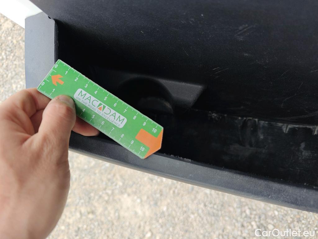  Citroen  Jumper CITROEN  / 2014 / 4P / furgón BlueHDi 88KW (120CV) Furgón 35L3H2 #102