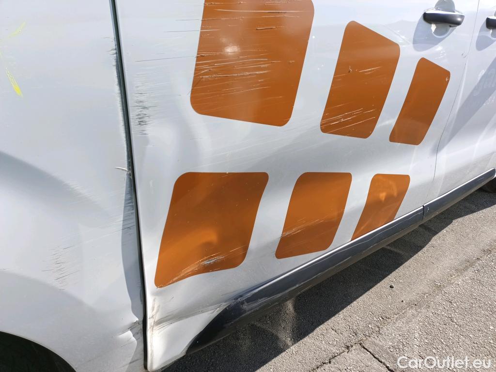  Opel  Vivaro OPEL  / 2019 / 4P / furgón 1.5 Diésel 74kW (100CV) M Std Select #4