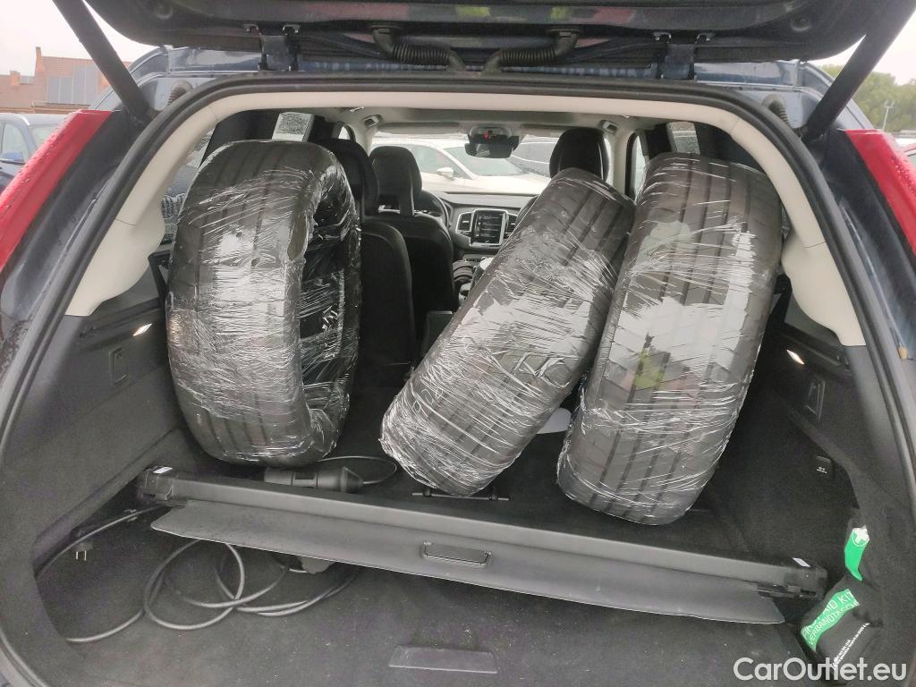  Volvo  XC90 VOLVO  / 2019 / 5P / todoterreno 2.0 T8 AWD Recharge Inscription Exp Auto #22