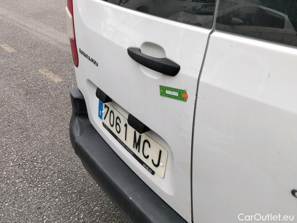  Citroen  Berlingo CITROEN  / 2018 / 4P / combi Talla M BlueHDi 100 S&S LIVE PACK BUSINE #5