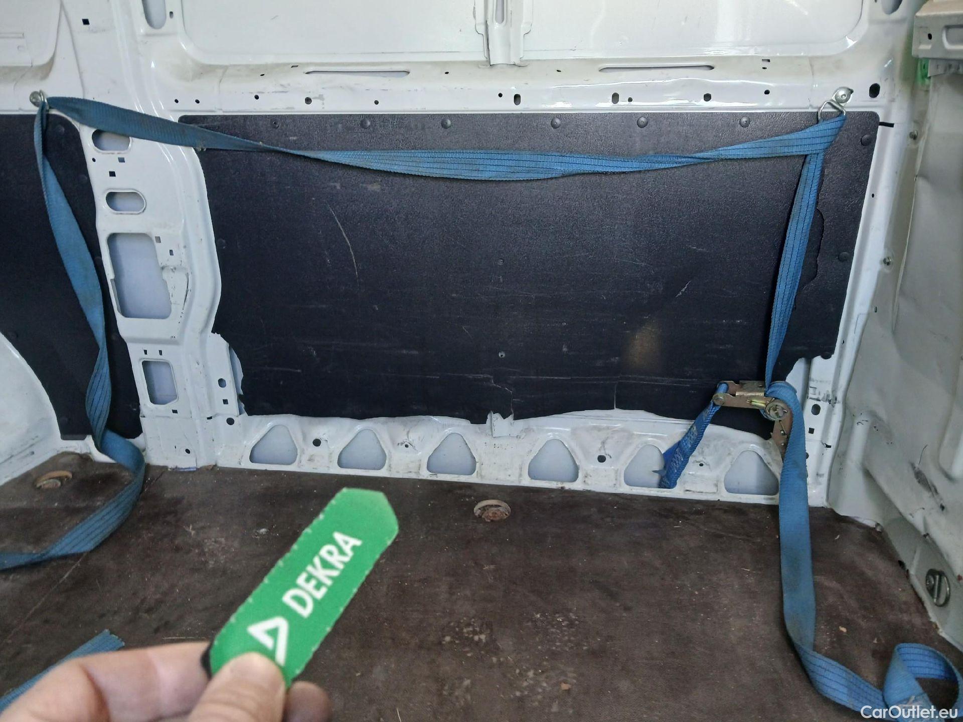  Citroen  Jumper CITROEN  / 2014 / 4P / furgón BlueHDi 103KW (140CV) Furgón 33L2H1 #46